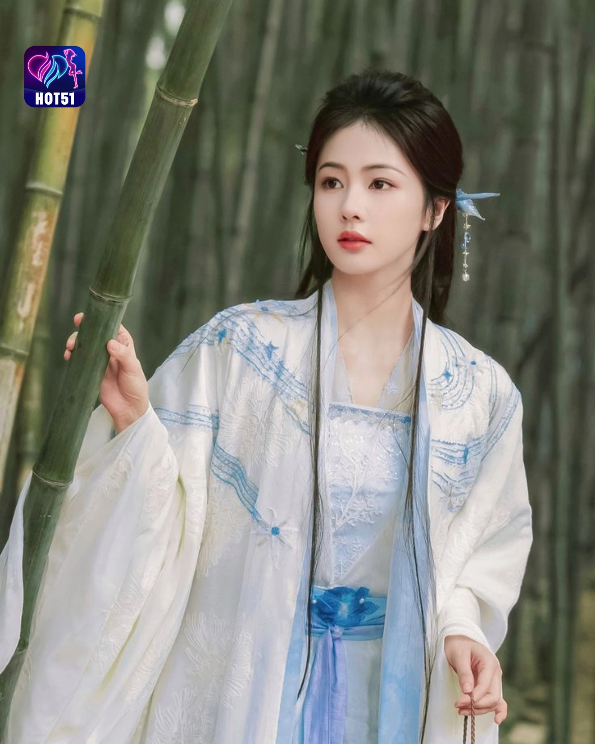Read more about the article Beautiful Bai Lu Photos on HOT51 Platform Stunning Collection