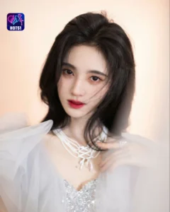 Read more about the article Beautiful Stunning Ju Jingyi Photos on HOT51 Platform