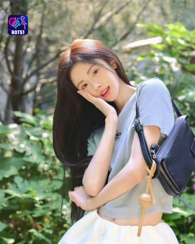 Beautiful Stunning Gambar Cantik Ju Jingyi di Platform HO