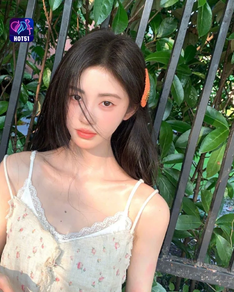 Beautiful Stunning Gambar Cantik Ju Jingyi di Platform HO