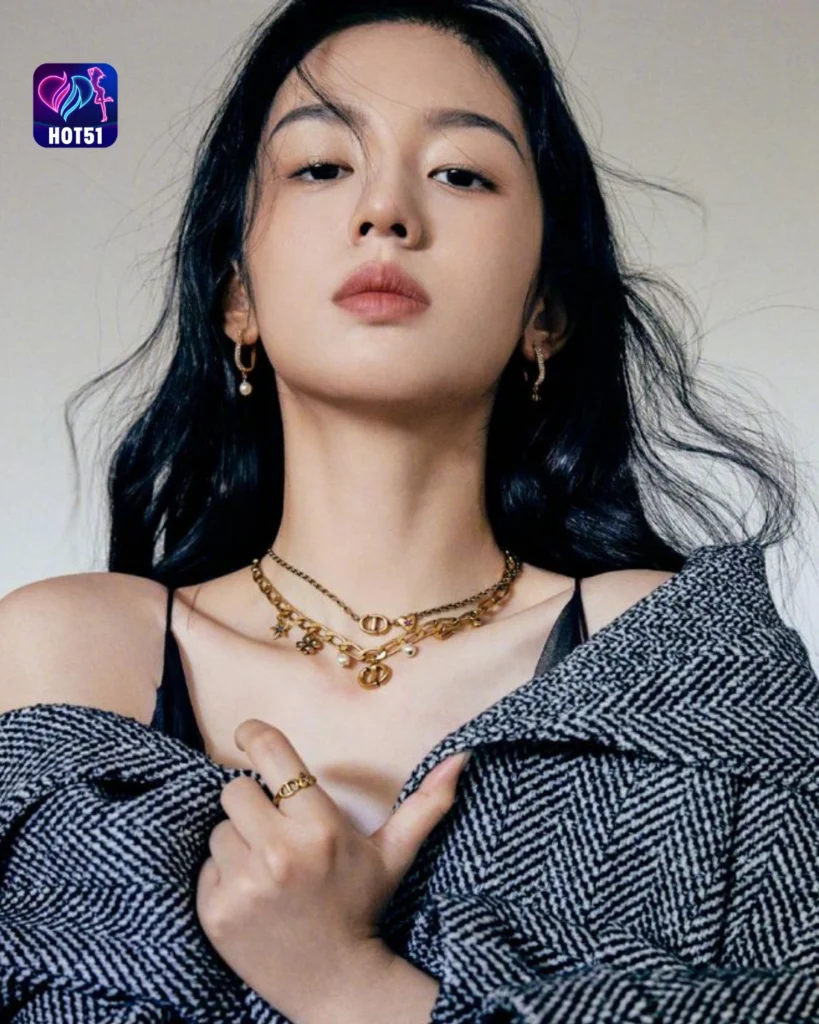 Beautiful Stunning Gambar Cantik Zhou Ye di Platform HOT51 