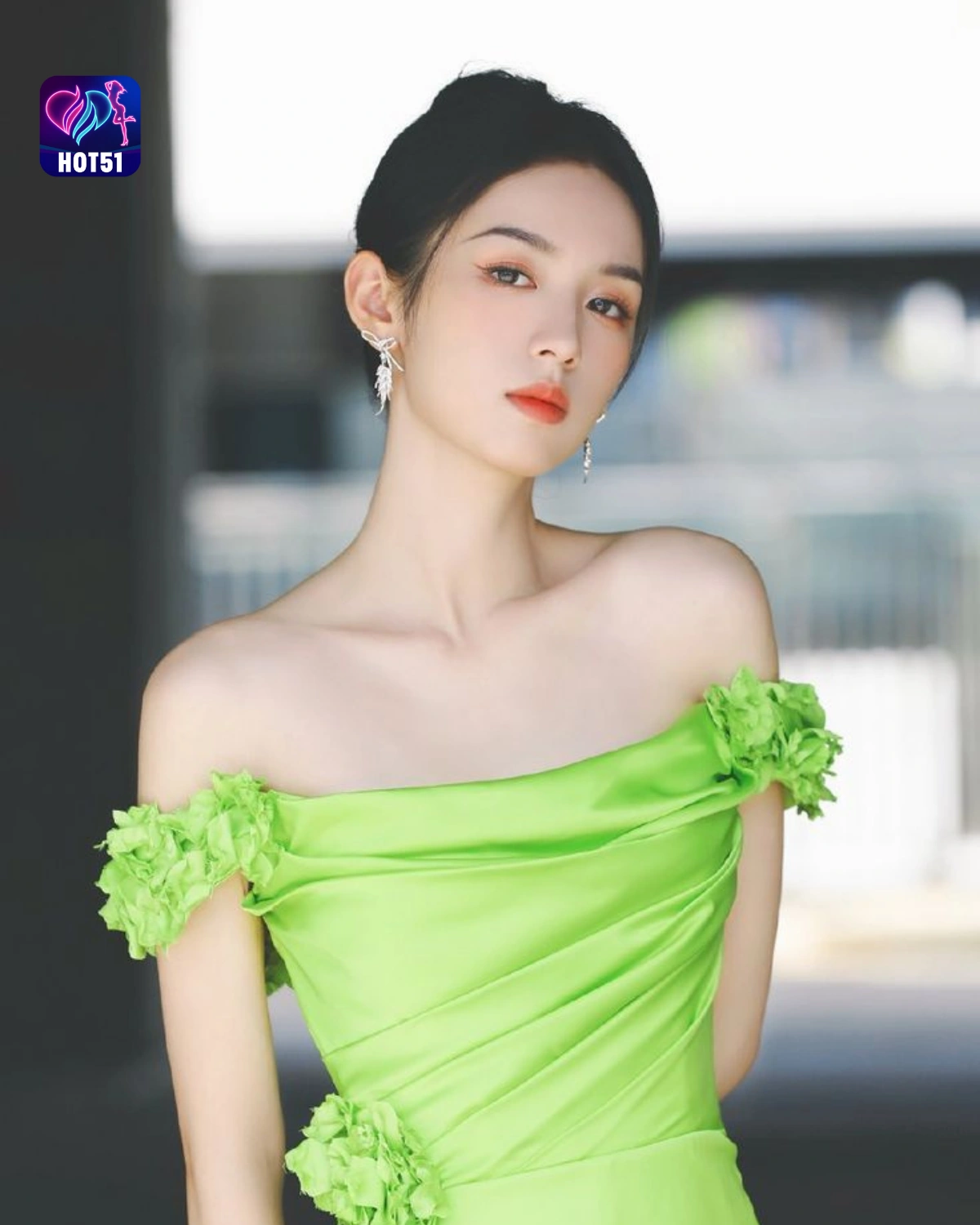You are currently viewing Beautiful Stunning Zhang Jingyi Photos on HOT51 Platform