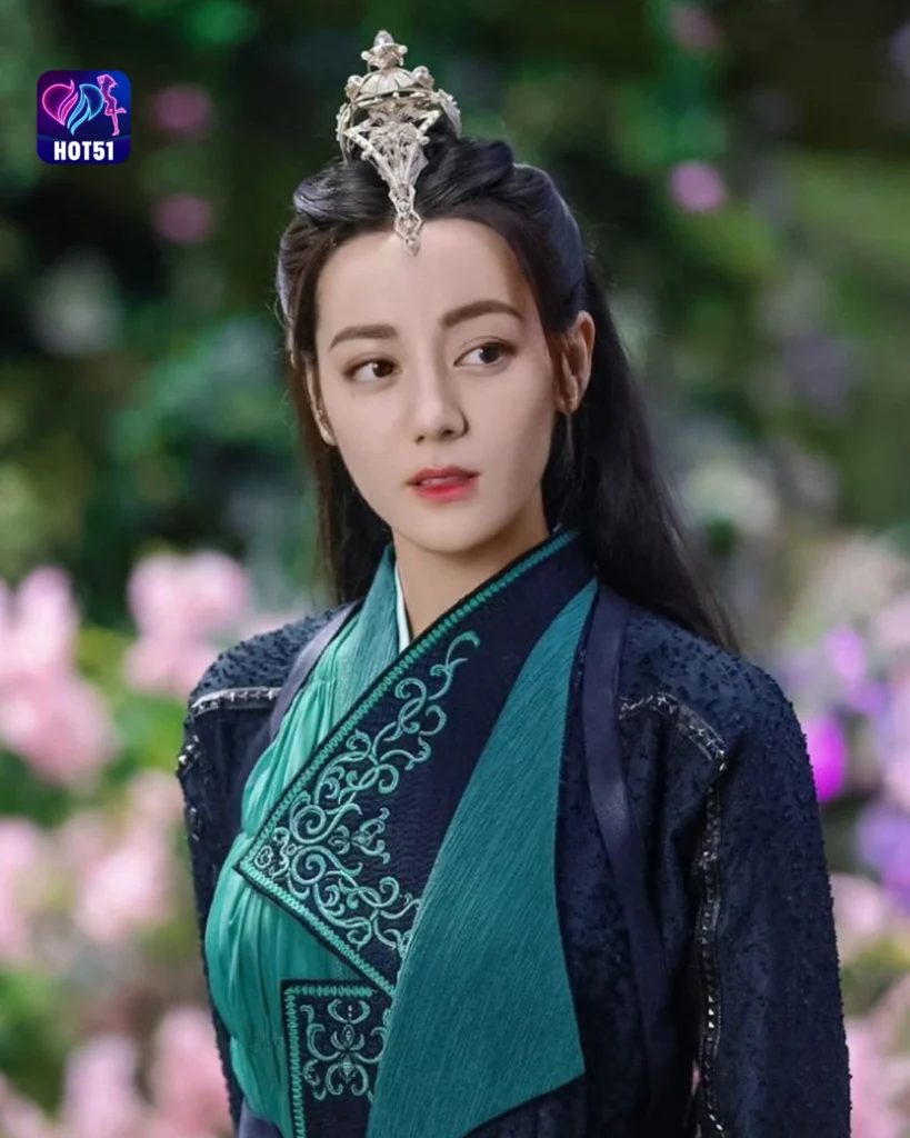 Dilraba Dilmurat’s Stunning Photos on HOT51 Platform
