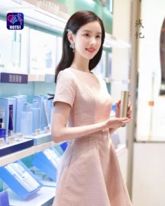 Read more about the article Beautiful Stunning Foto Cantik Chen Duling di Platform HOT51