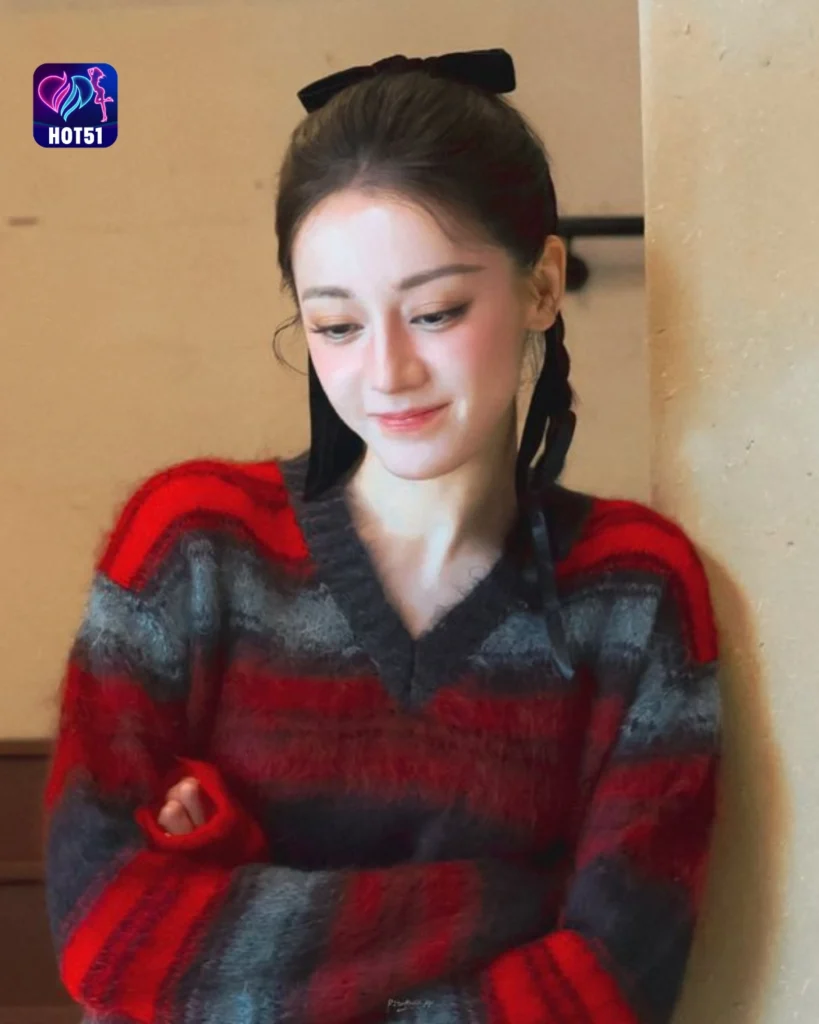 Foto Cantik Dilraba Dilmurat di Platform HOT51