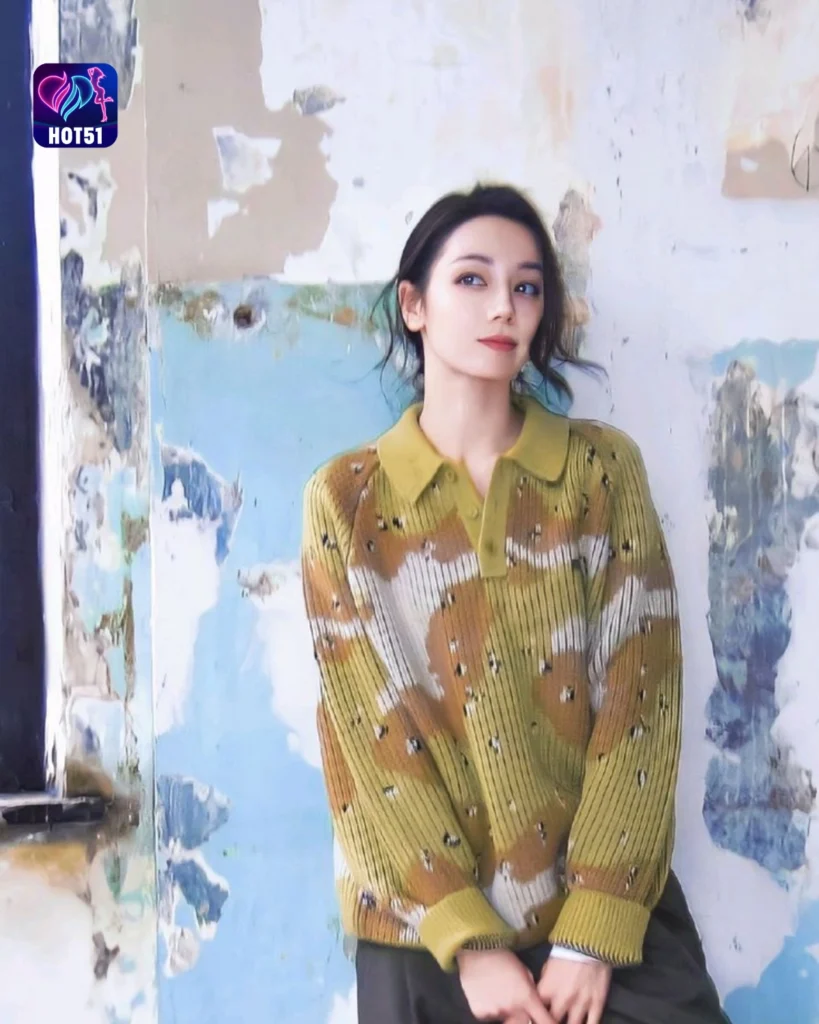 Foto Cantik Dilraba Dilmurat di Platform HOT51