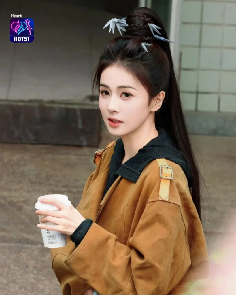  Gambar Cantik Bai Lu di Platform HOT51