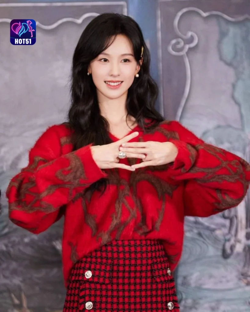 Gambar Cantik Chen Duling di Platform HOT51 