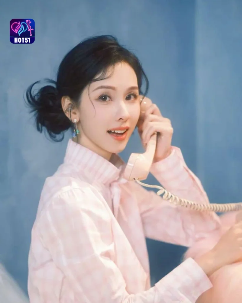  Gambar Cantik Chen Duling di Platform HOT51 