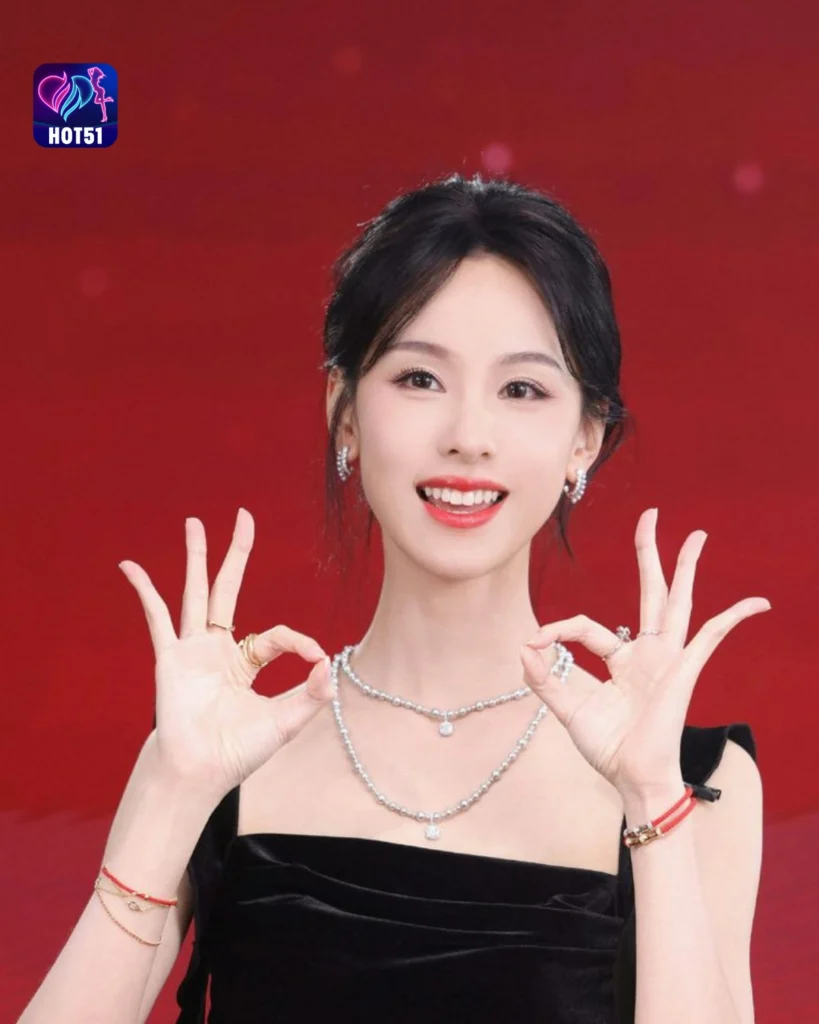 Gambar Cantik Chen Duling di Platform HOT51 