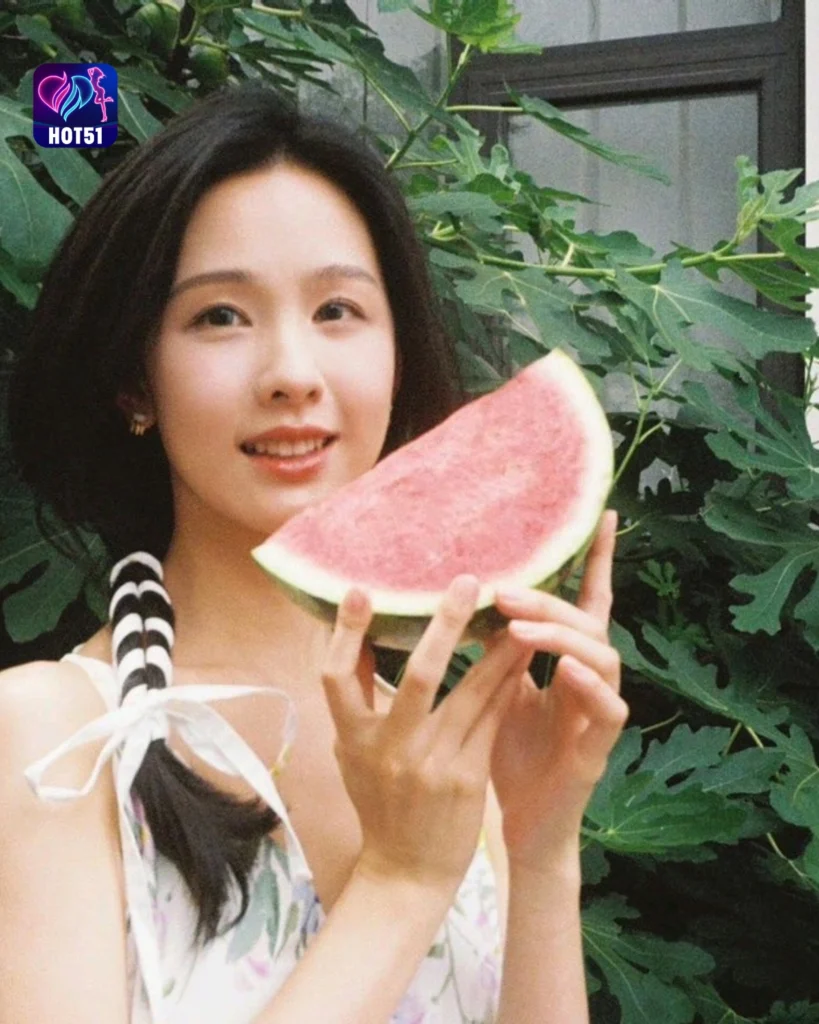  Gambar Cantik Chen Duling di Platform HOT51 