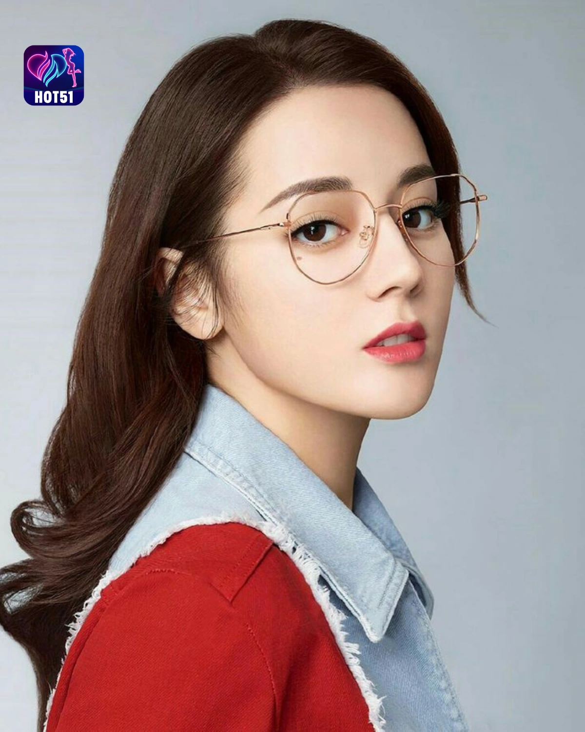 You are currently viewing Beautiful Stunning Gambar  Dilraba Dilmurat di Platform HOT51