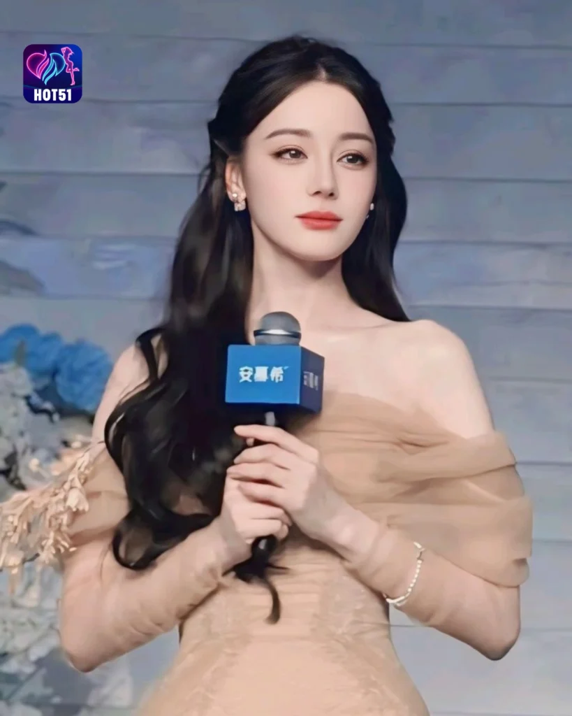  Gambar Cantik Dilraba Dilmurat di Platform HOT5