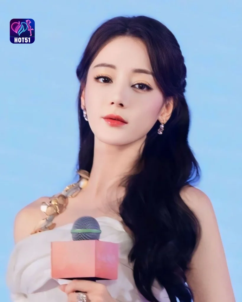  Gambar Cantik Dilraba Dilmurat di Platform HOT5