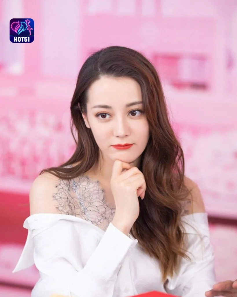  Gambar Cantik Dilraba Dilmurat di Platform HOT51