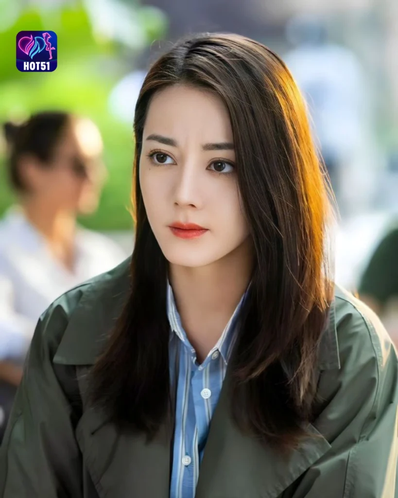 Gambar Cantik Dilraba Dilmurat di Platform HOT51