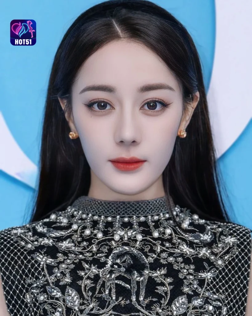  Gambar Cantik Dilraba Dilmurat di Platform HOT5
