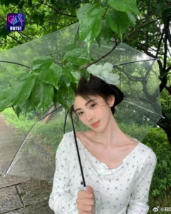 Read more about the article Beautiful Stunning Gambar Cantik Ju Jingyi di Platform HOT51