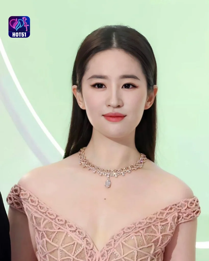 Gambar Cantik Liu Yifei di Platform HOT51