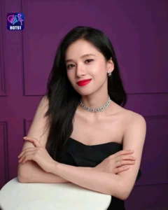Read more about the article Beautiful Stunning Gambar Zhang Jingyi di Platform HOT51
