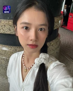 Read more about the article Beautiful Stunning Gambar  Zhang Jingyi di Platform HOT51