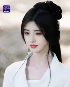 Read more about the article Beautiful Ju Jingyi’s Stunning Photos on HOT51 Platform