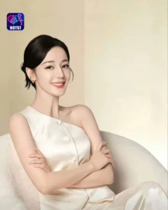 Read more about the article Beautiful Stunning Kecantikan Foto Dilraba Dilmurat di Platform HOT51