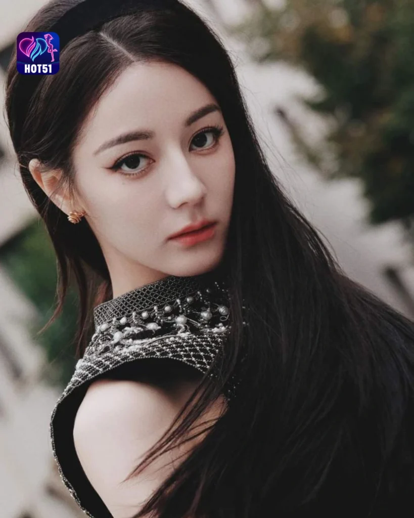 Koleksi Gambar Cantik Dilraba Dilmurat di Platform HOT51