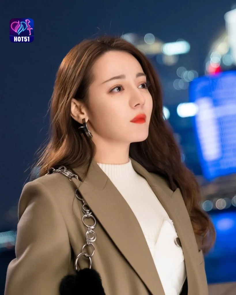 Koleksi Gambar Cantik Dilraba Dilmurat di Platform HOT51