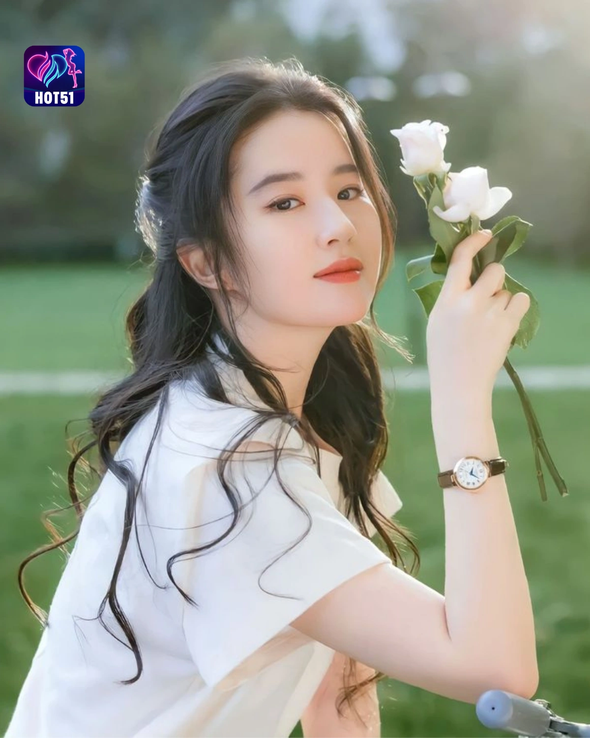 You are currently viewing Beautiful Liu Yifei’s Stunning Photos on HOT51 Platform