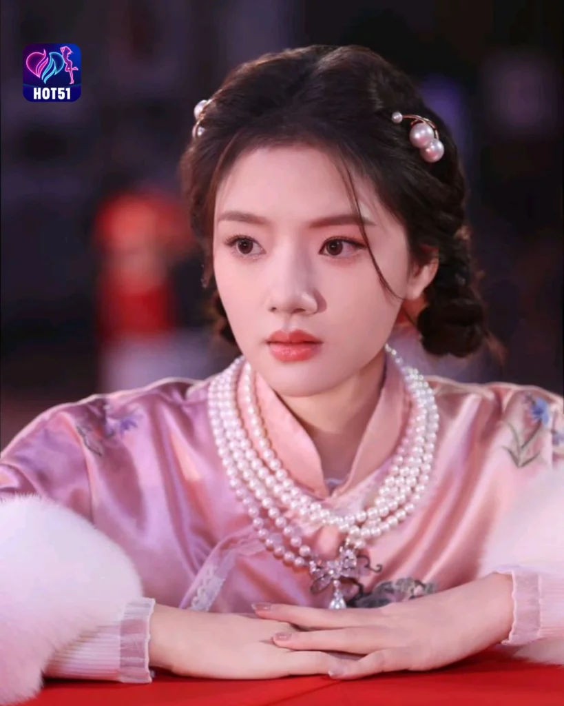 Ren Min's Beautiful Photos on HOT51 Platform