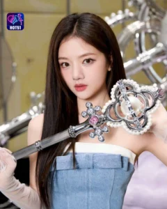 Read more about the article Beautiful Ren Min’s Stunning Photos on Hot51 Platform
