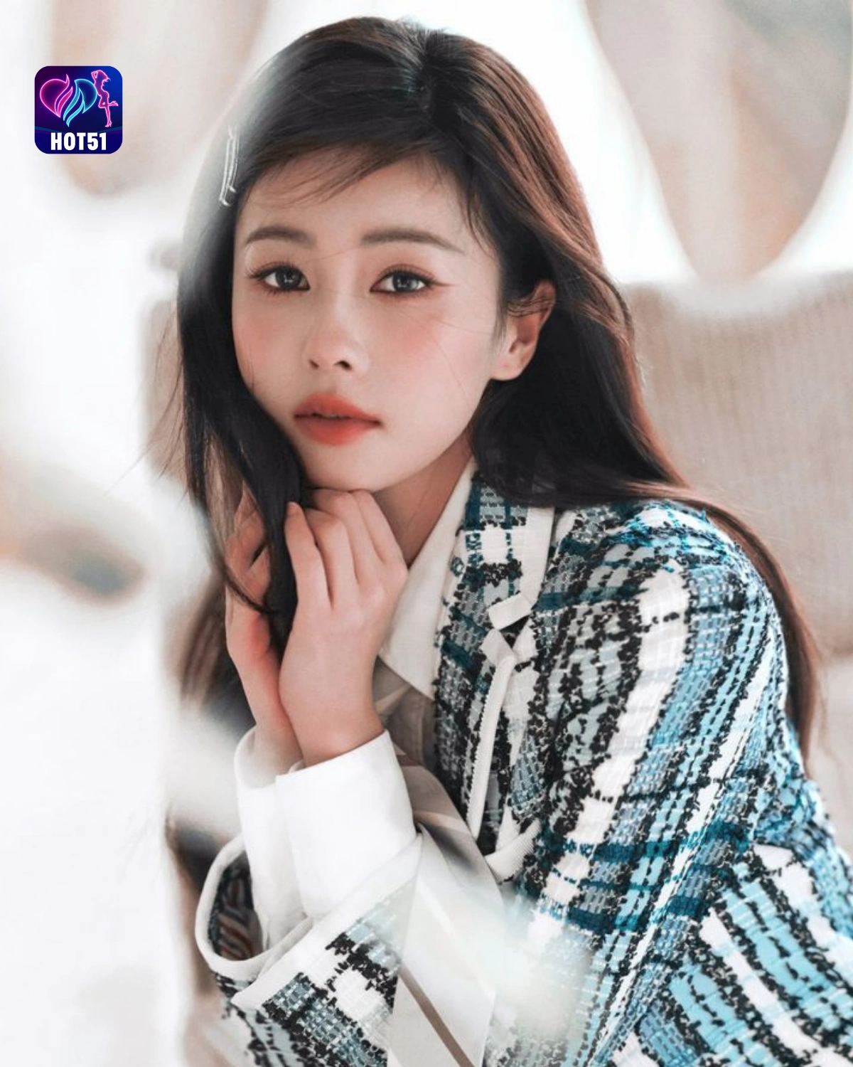 You are currently viewing Beautiful Stunning Bai Lu Photos on HOT51 Platform Unveiled