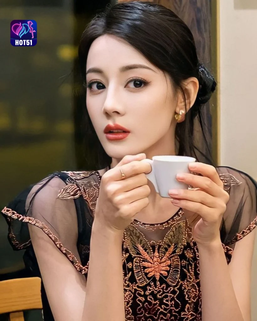 Stunning Dilraba Dilmurat Photos on HOT51 Platform