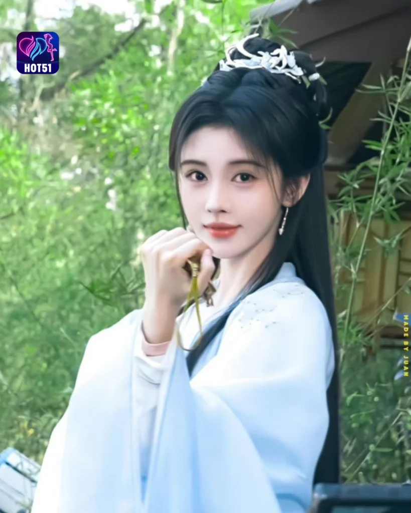  Stunning Ju Jingyi Photos on HOT51 Platform