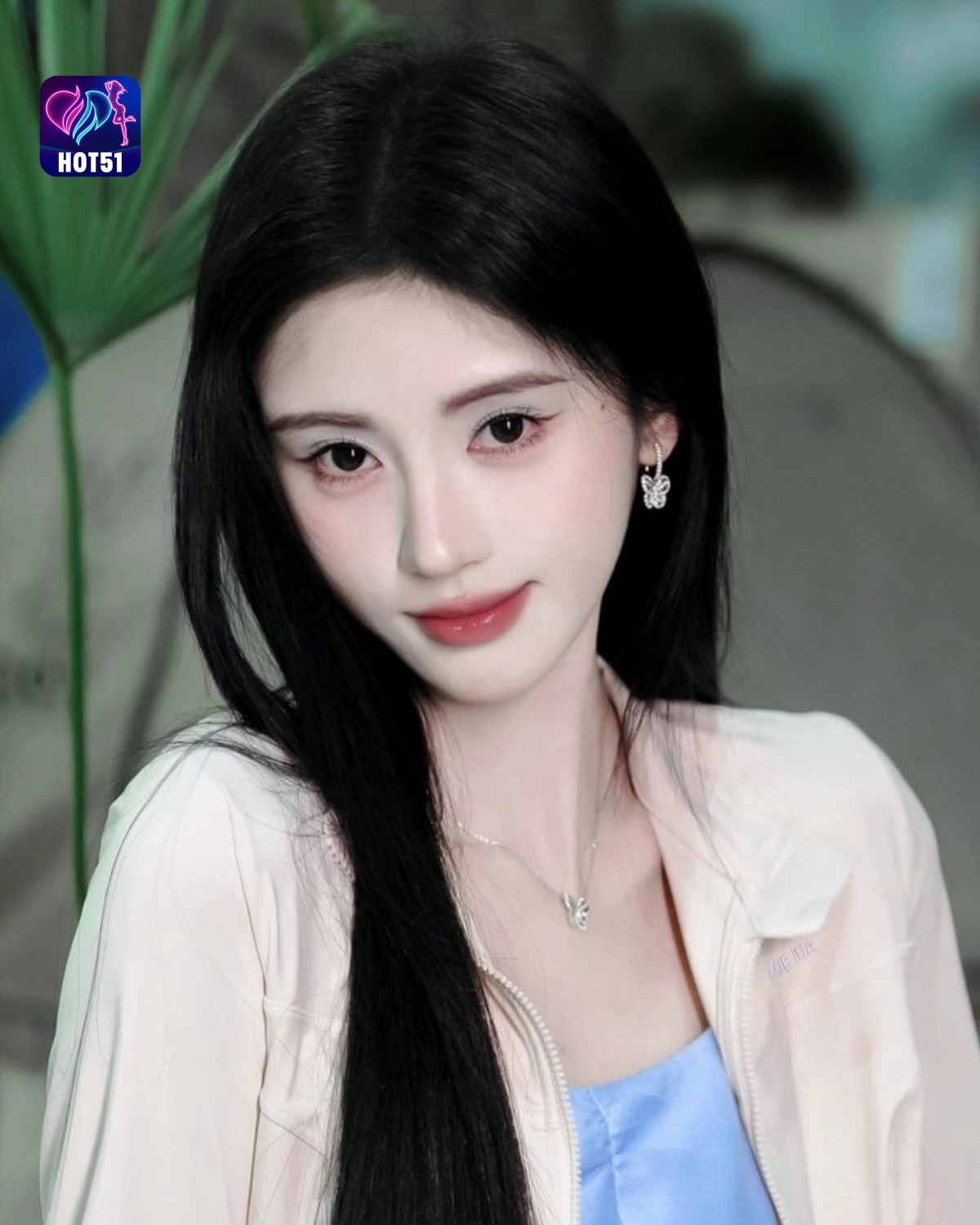 You are currently viewing Beautiful Stunning Ju Jingyi Photos on HOT51 Platform