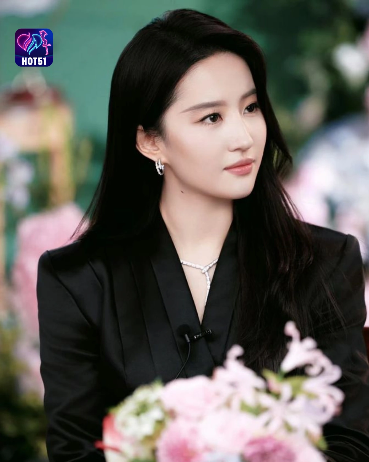 You are currently viewing Beautiful Stunning Liu Yifei Photos on HOT51 Platform
