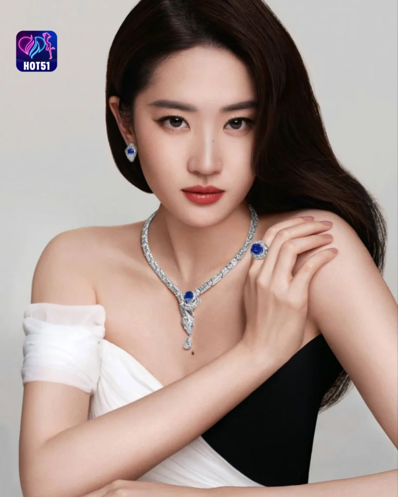  Stunning Liu Yifei’s Photos Featured on HOT51 Platform