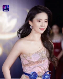 Read more about the article Beautiful Stunning Liu Yifei’s Photos on HOT51 Platform