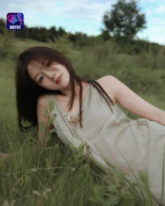 Read more about the article Beautiful Stunning Ren Min Photos Featured on HOT51 Platform