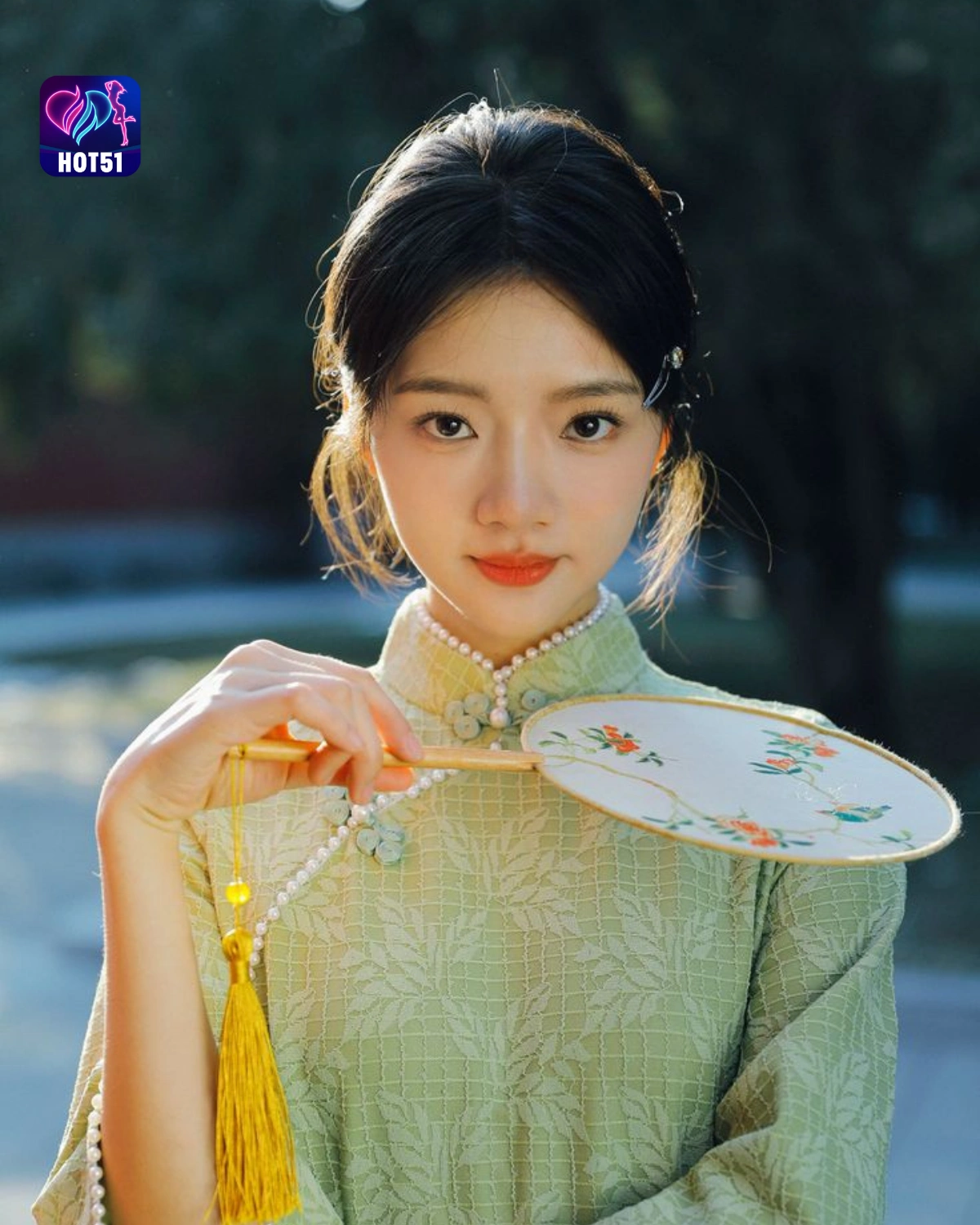 You are currently viewing Beautiful Stunning Ren Min Photos Shine on HOT51 Platform