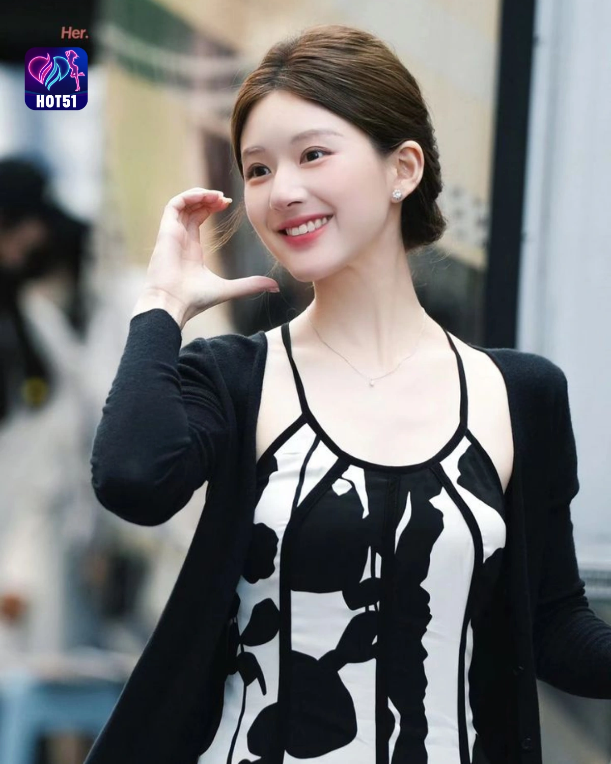 You are currently viewing Beautiful Stunning Zhao Lusi Photos on HOT51 Platform