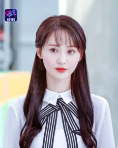 Read more about the article Beautiful Stunning Zheng Shuang Photos on HOT51 Platform