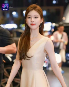 Read more about the article Beautiful Stunning Zhao Lusi  Photos on HOT51 Platform