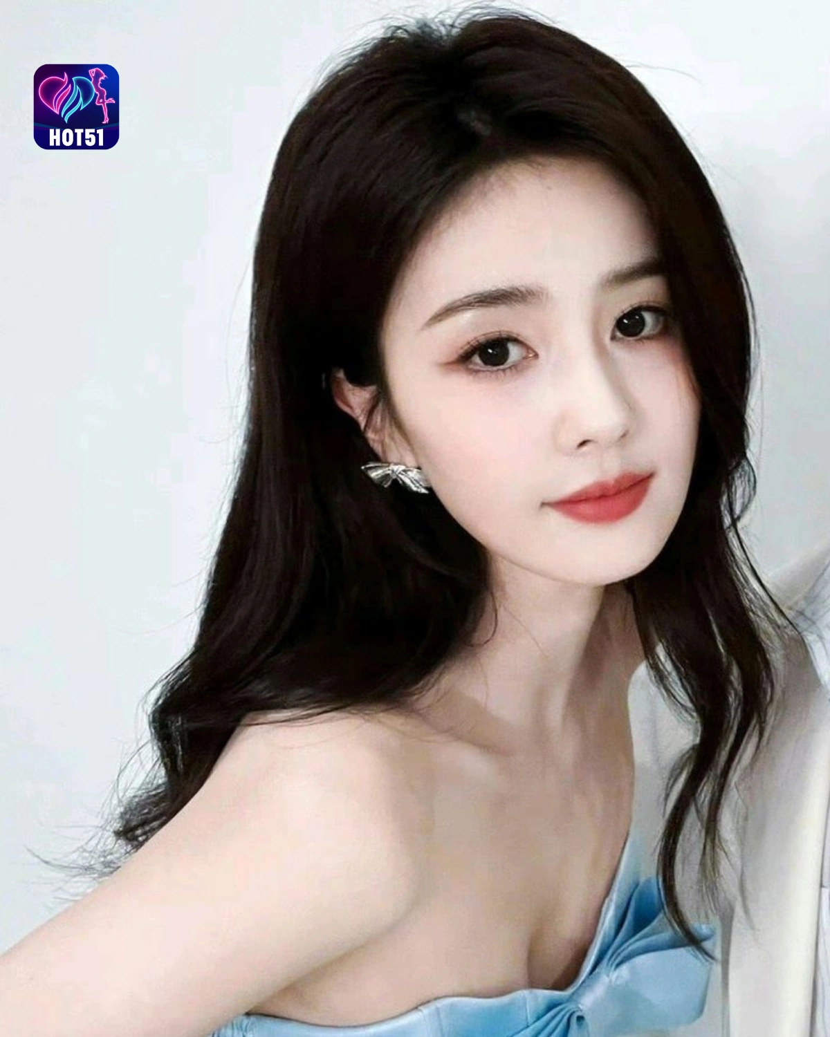 You are currently viewing Beautiful Stunning Bai Lu Cantik di Platform HOT51
