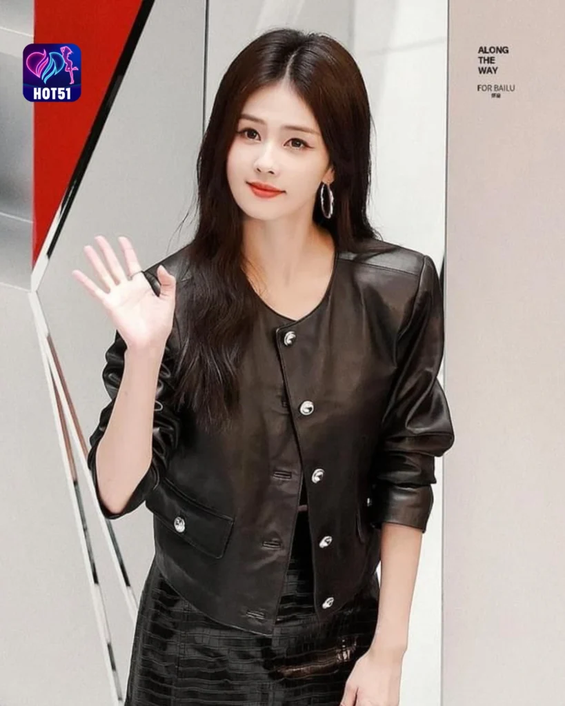 Bai Lu Cantik di Platform HOT51