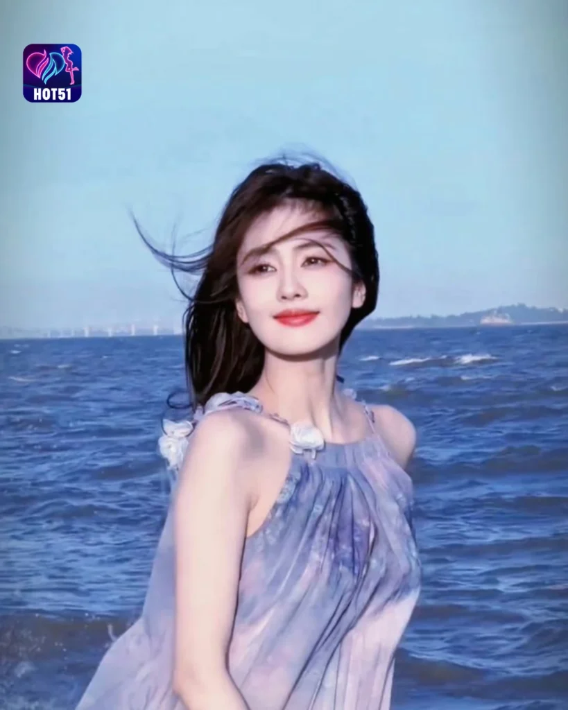  Beautiful Bai Lu Photos on HOT51 Platform
