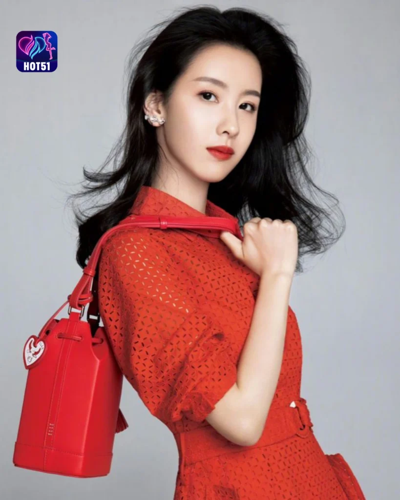 Beautiful Chen Duling Photos on HOT51 Platform