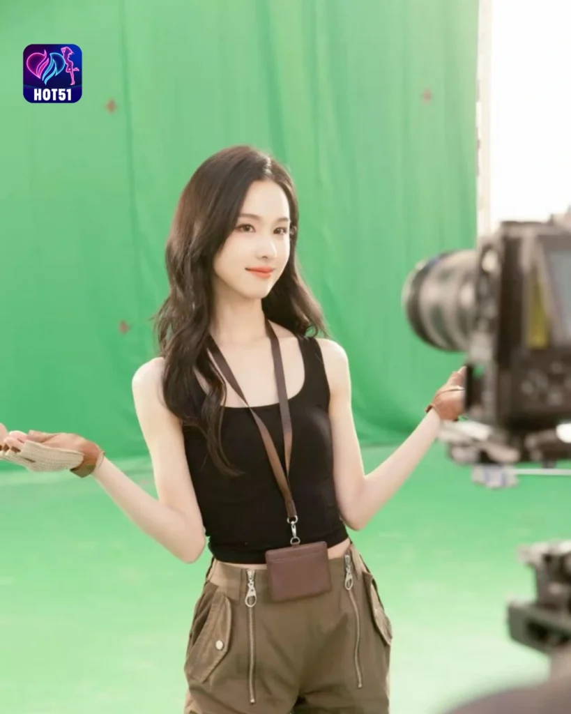  Beautiful Chen Duling Photos on HOT51 Platform