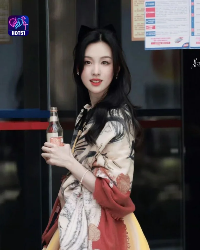  Beautiful Chen Duling Photos on HOT51 Platform